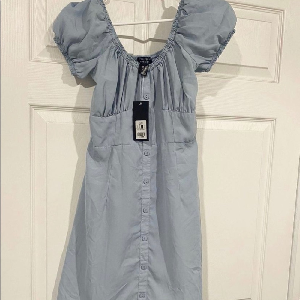 Off the shoulder dress!